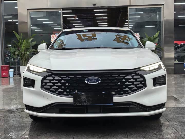 Photo 2 - Ford Mondeo