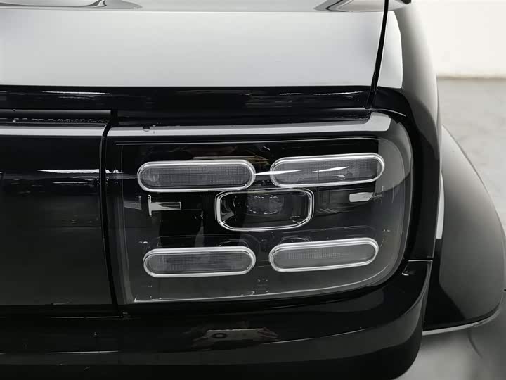 Фото 7 - Baojun Yep