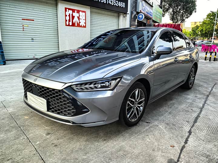 Фото 1 - BYD Qin Plus