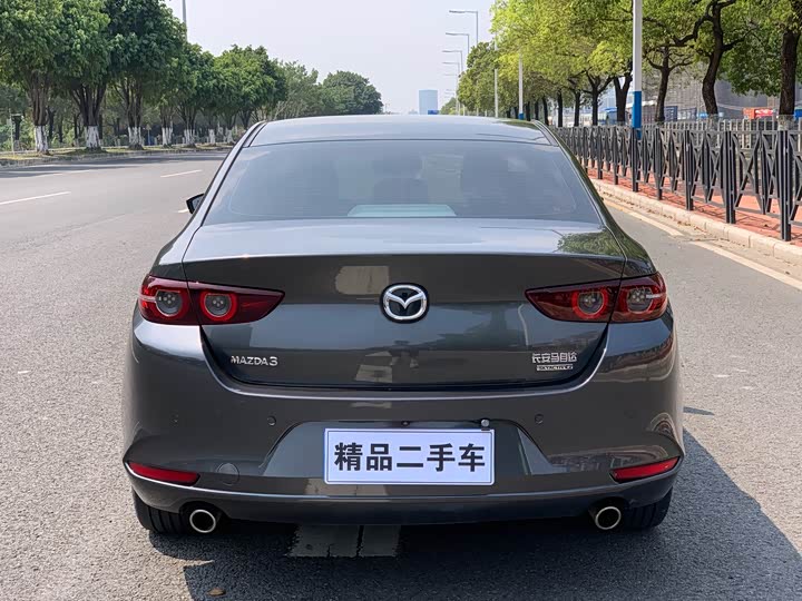 Фото 5 - Mazda 3 (Axela)