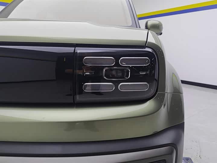 Photo 5 - Baojun Yep Plus