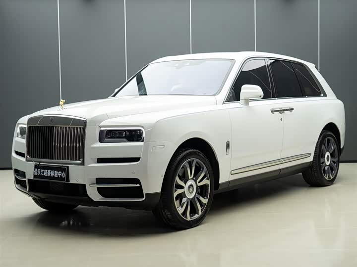 Фото 2 - Rolls-Royce Cullinan