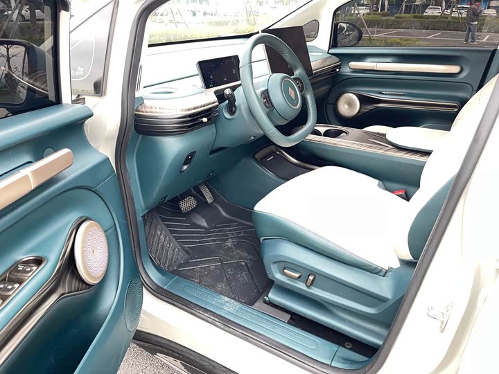 Фото 4 - Baojun Yunduo