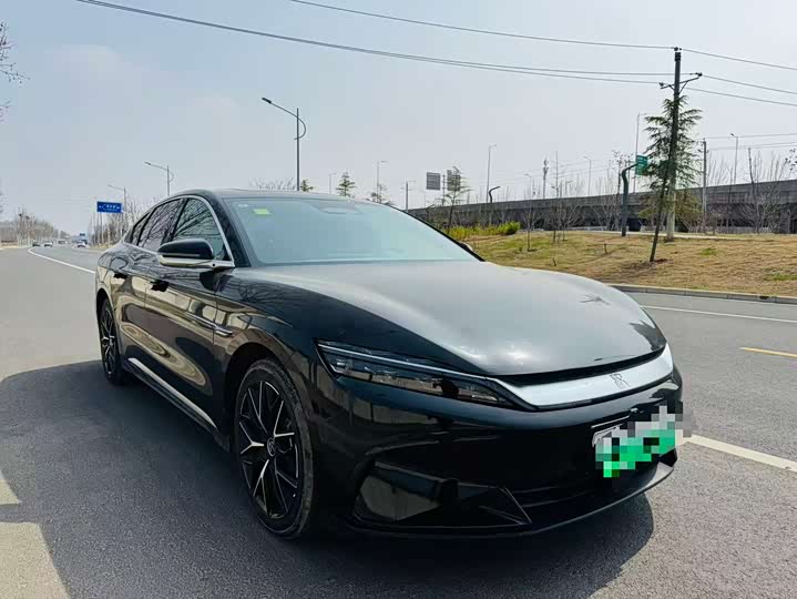 Фото 3 - BYD Han