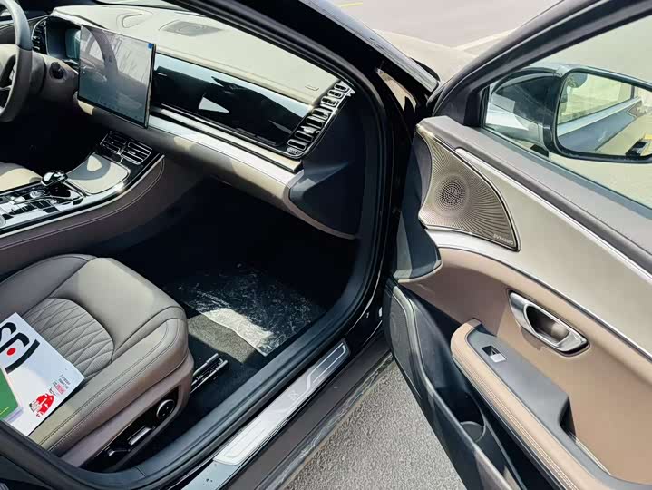 Фото 4 - BYD Han