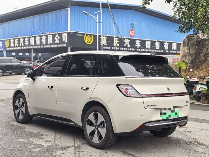 Фото 6 - Baojun Yunduo