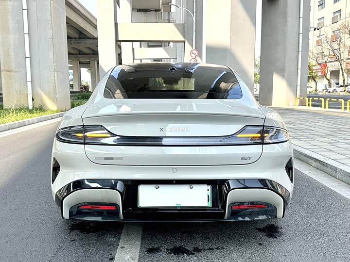 Фото 5 - Xiaomi SU7