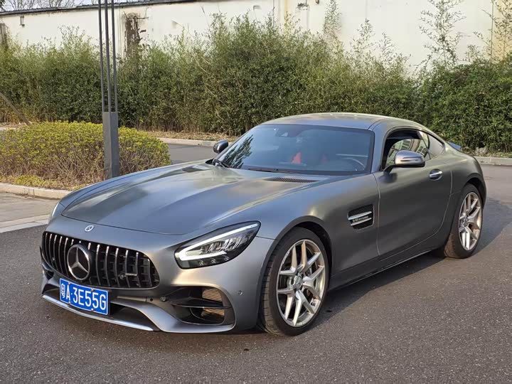 Photo 2 - Mercedes-Benz AMG GT