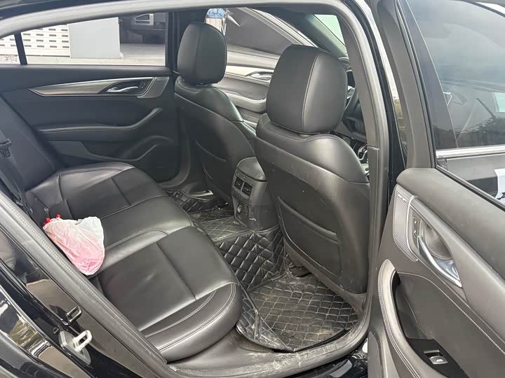 Фото 6 - Cadillac CT5