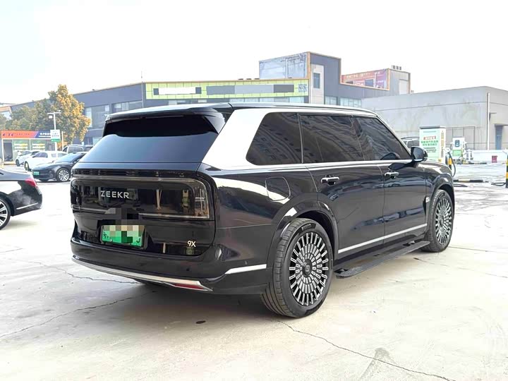 Фото 9 - Zeekr 9X