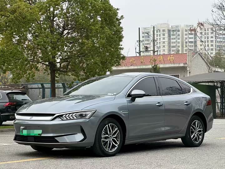 Фото 1 - BYD Qin Plus