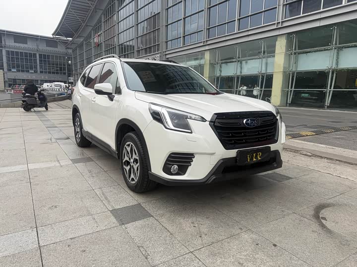 Фото 2 - Subaru Forester