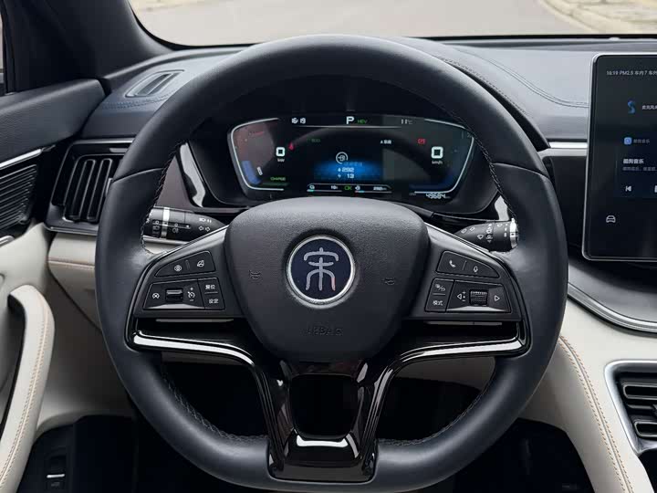 Фото 8 - BYD Song Plus Hybrid/EV