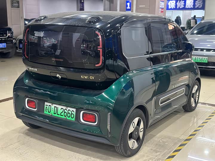 Photo 6 - Baojun KiWi EV