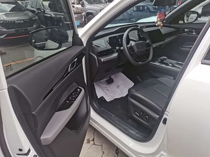 Фото 7 - Changan Oshan Z6