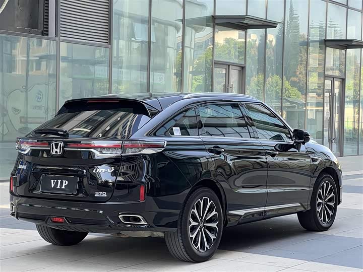 Photo 4 - Honda UR-V