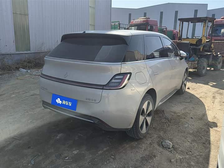 Фото 3 - Baojun Yunduo