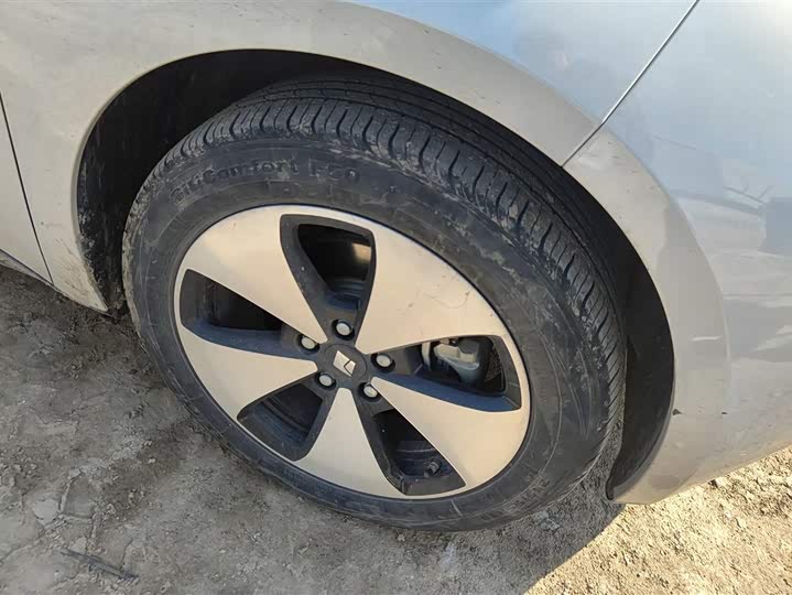 Фото 6 - Baojun Yunduo