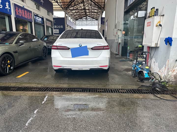 Фото 8 - BMW 5 Series