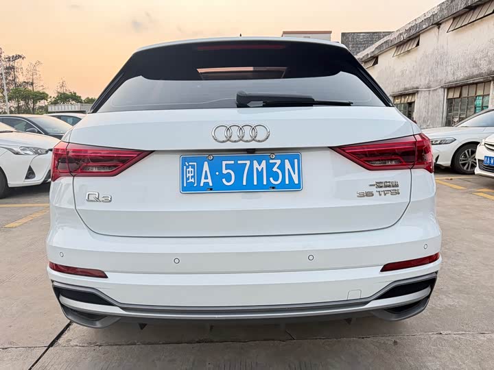 Фото 5 - Audi Q3