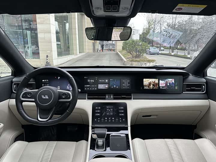 Фото 5 - LiXiang One