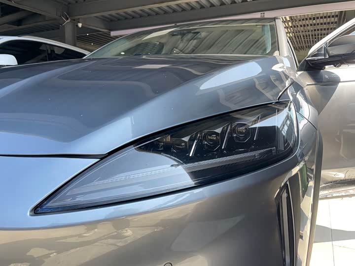 Фото 3 - XPeng G3