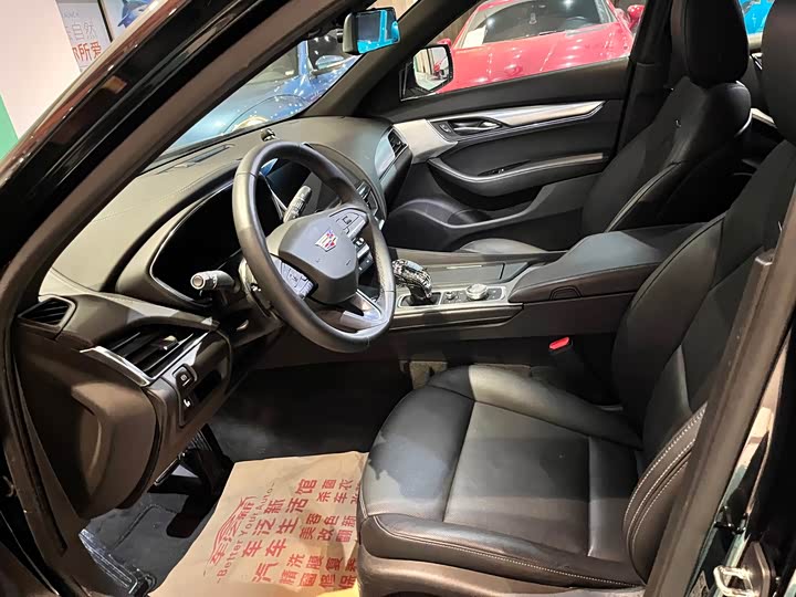 Фото 9 - Cadillac CT5