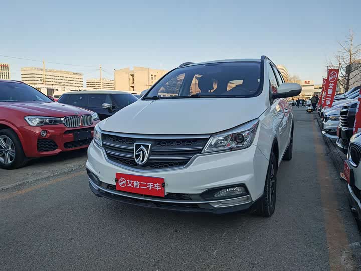 Фото 1 - Baojun 730