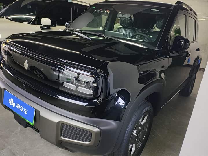 Photo 1 - Baojun Yep Plus