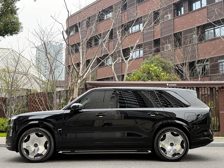 Фото 5 - Zeekr 9X