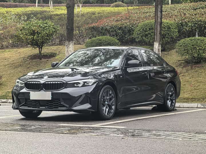 Photo 1 - BMW 3 Series