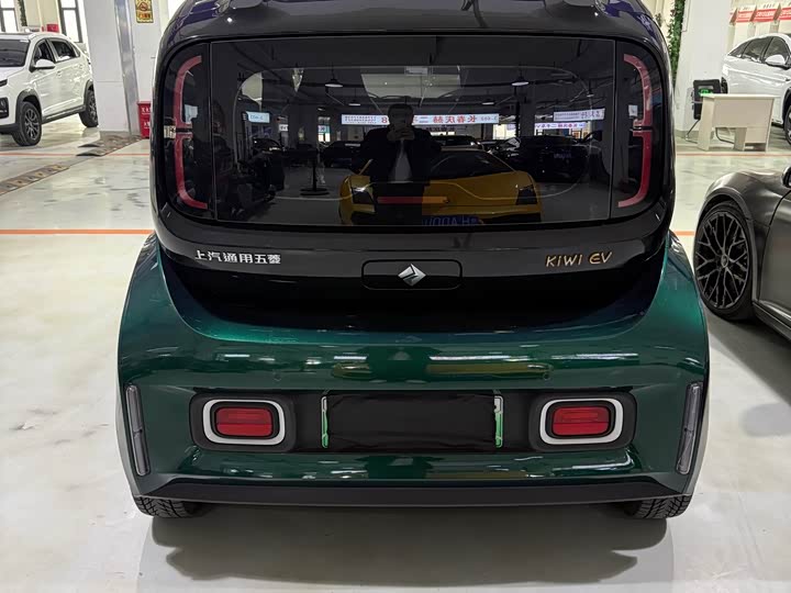 Photo 5 - Baojun KiWi EV