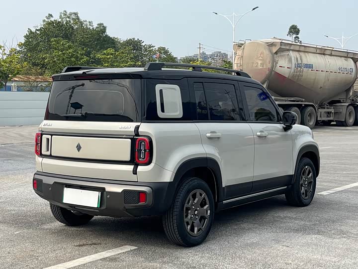 Фото 4 - Baojun Yep Plus