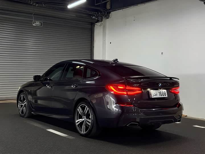 Photo 5 - BMW 6 Series GT