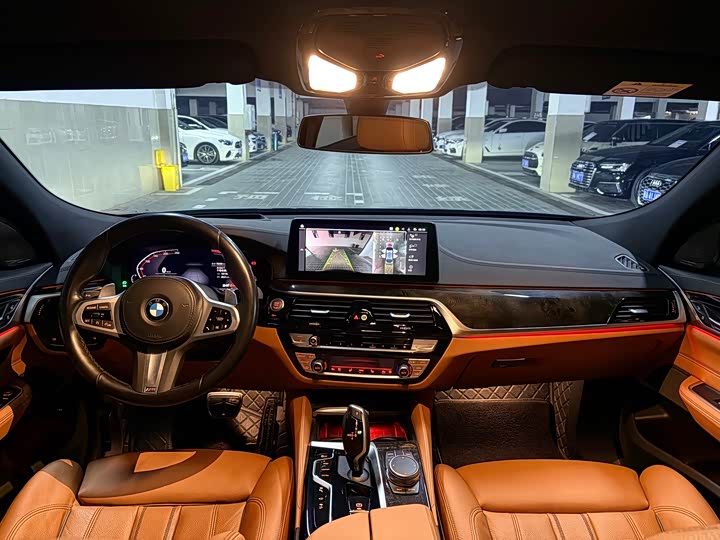 Photo 8 - BMW 6 Series GT