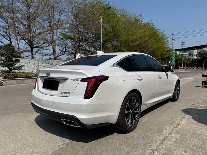 Фото 7 - Cadillac CT5
