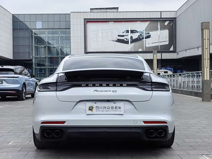 Фото 6 - Porsche Panamera