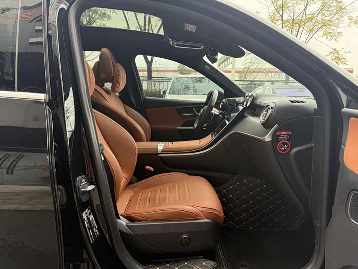 Фото 8 - Mercedes-Benz GLC-Class