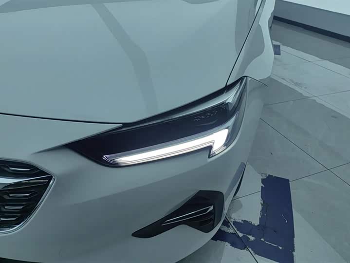 Фото 5 - Buick Regal