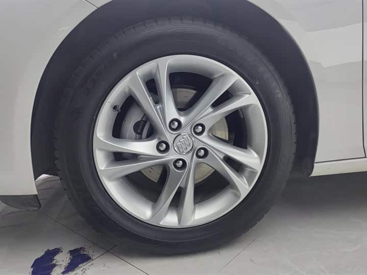 Фото 6 - Buick Regal