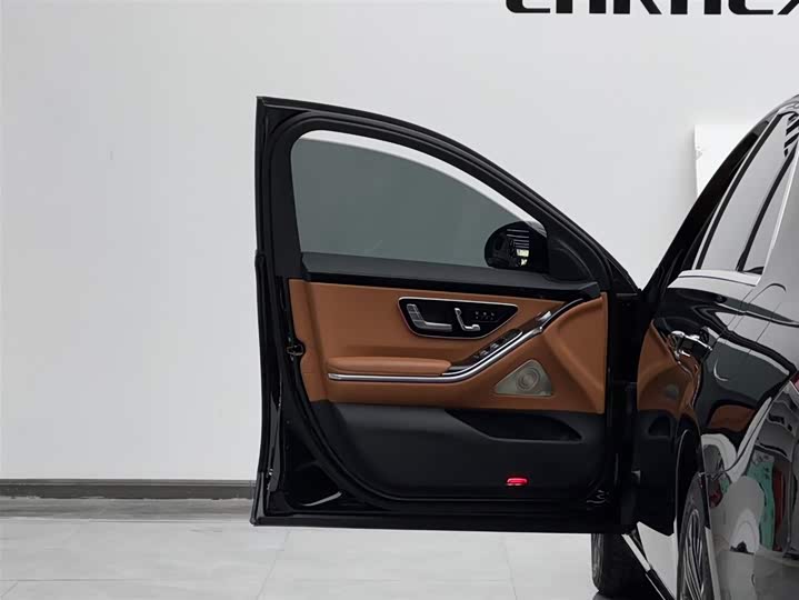 Фото 5 - Mercedes-Benz S-Class Hybrid