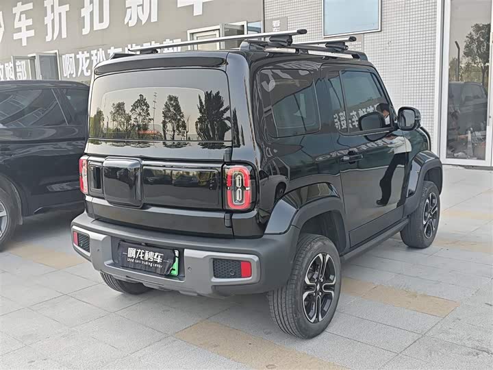 Photo 4 - Baojun Yep