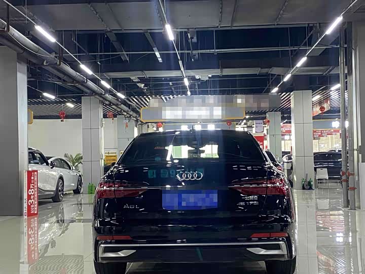 Фото 8 - Audi A6L