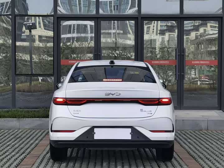 Фото 5 - BYD Qin Plus