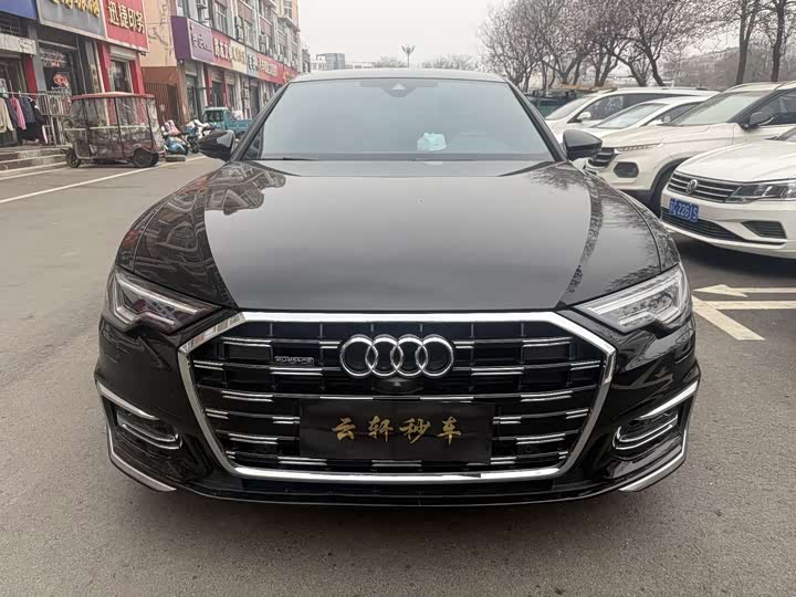 Фото 2 - Audi A6L