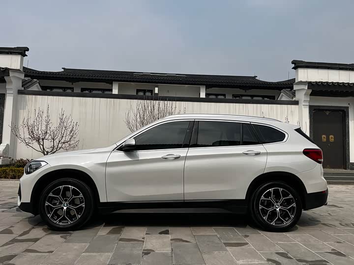 Photo 4 - BMW X1
