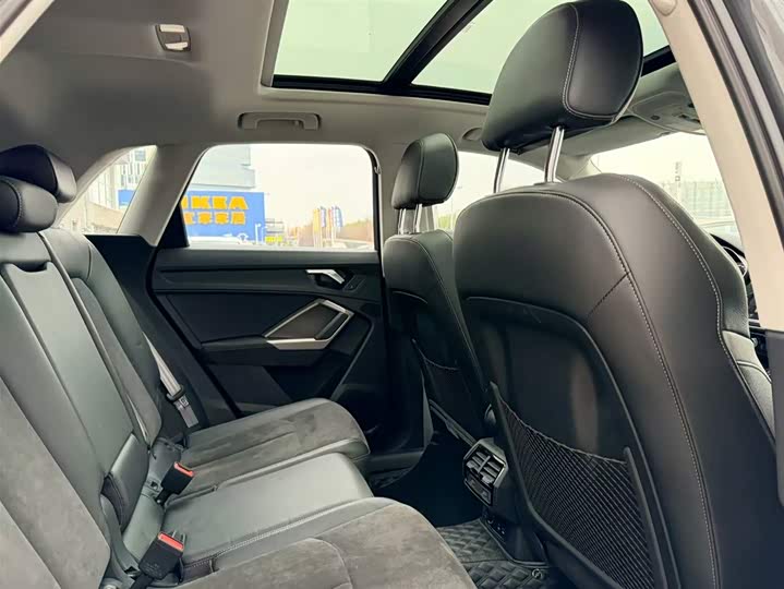 Фото 6 - Audi Q3