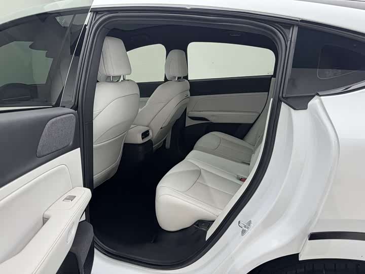 Фото 4 - XPeng G6