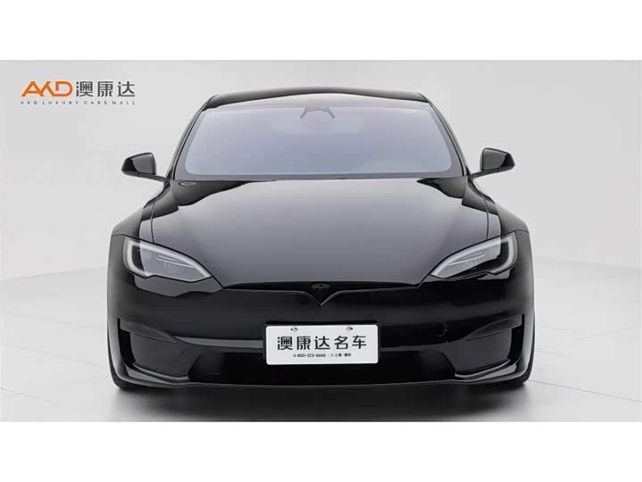 Фото 2 - Tesla Model S