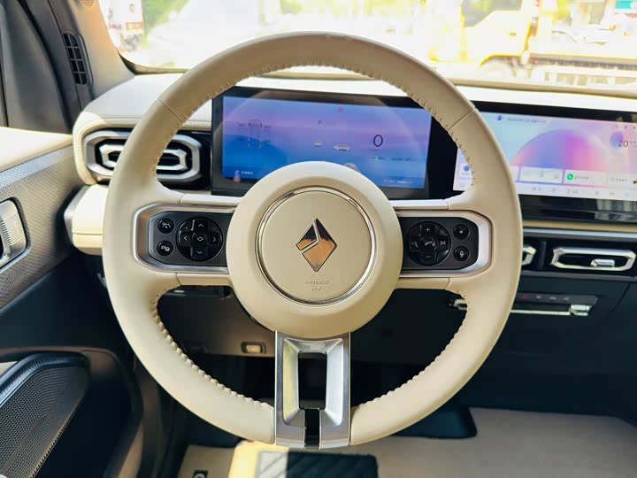 Фото 8 - Baojun Yep